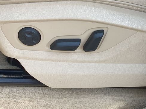 Used 2018 Audi Q7 3.0T Premium Plus image 17