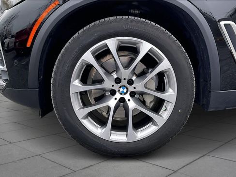 Used 2023 BMW X5 xDrive40i w/ Premium Package image 11