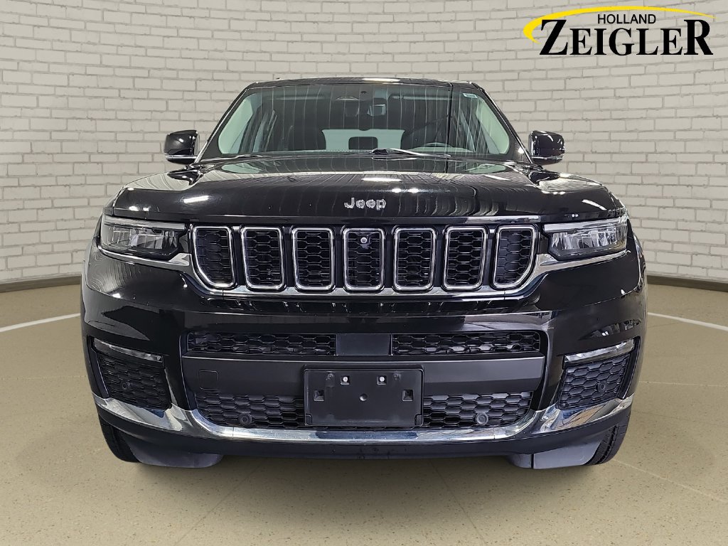 Used 2023 Jeep Grand Cherokee L Limited w/ Luxury Tech Group II AWD/4WD image 2