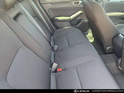 Used 2023 Honda Civic EX image 32