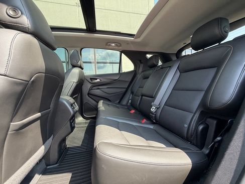 Used 2020 Chevrolet Equinox Premier AWD/4WD image 15