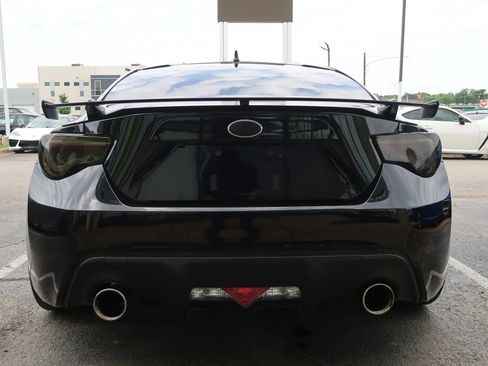 Used 2017 Subaru BRZ Limited w/ Performance Package RWD image 9