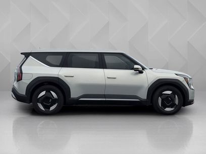New 2026 Kia EV9 Light