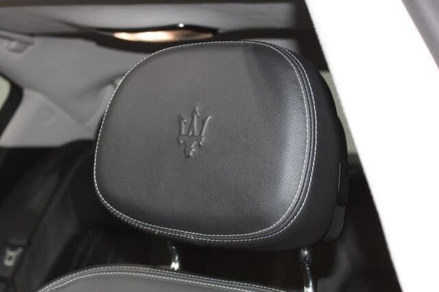Used 2021 Maserati Ghibli S Q4 AWD/4WD image 57