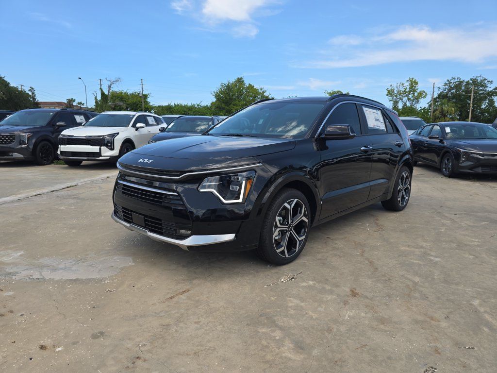 New 2026 Kia Niro SX Touring FWD image 4