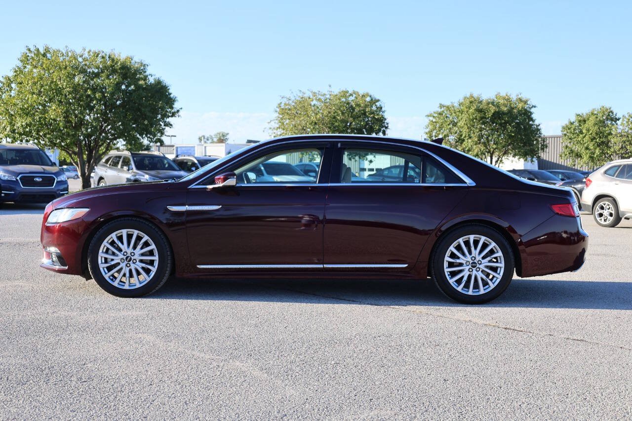 Used 2019 Lincoln Continental Select w/ Continental Climate Package FWD image 8