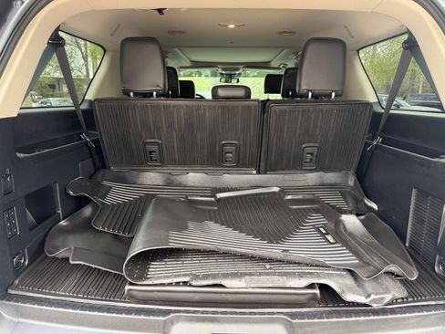 Used 2020 Ford Expedition Max Platinum image 7