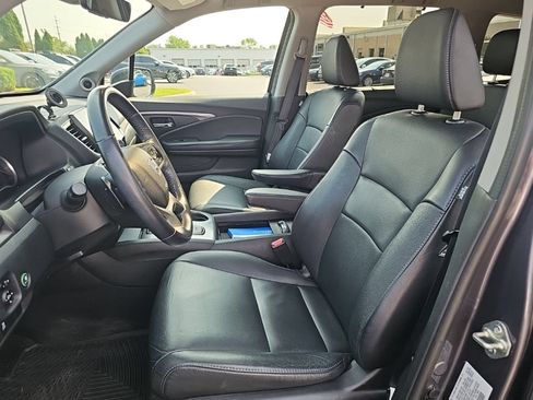 Used 2021 Honda Pilot EX-L image 3
