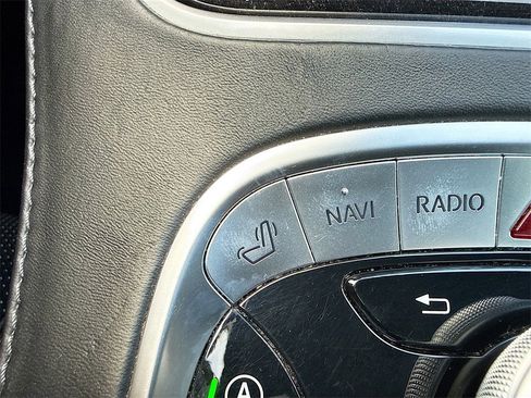 Used 2020 Mercedes-Benz S 560 Sedan image 23