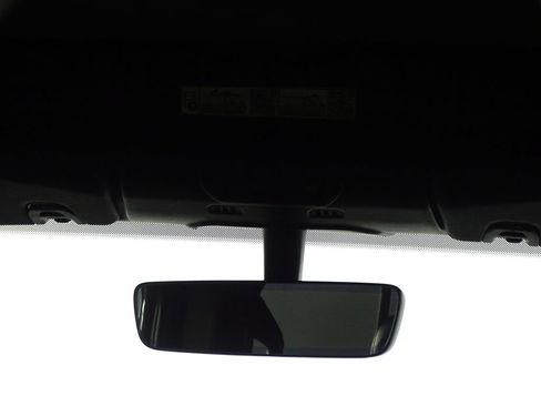 Used 2023 Jeep Wrangler Unlimited Sahara AWD/4WD image 20