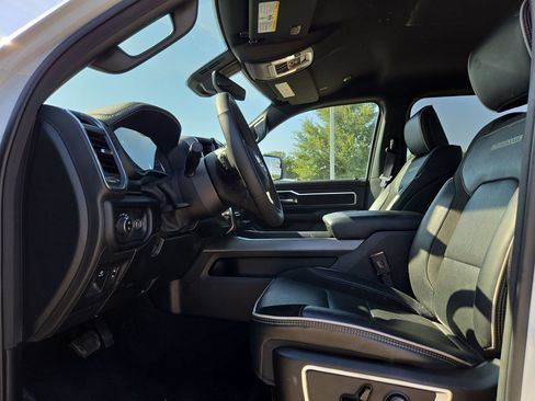 Used 2026 RAM 1500 Laramie AWD/4WD image 16