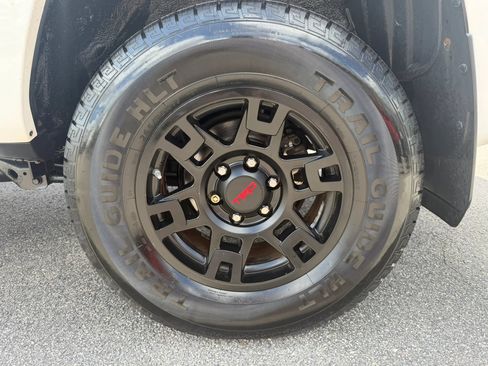 Used 2017 Toyota 4Runner TRD Pro AWD/4WD image 34