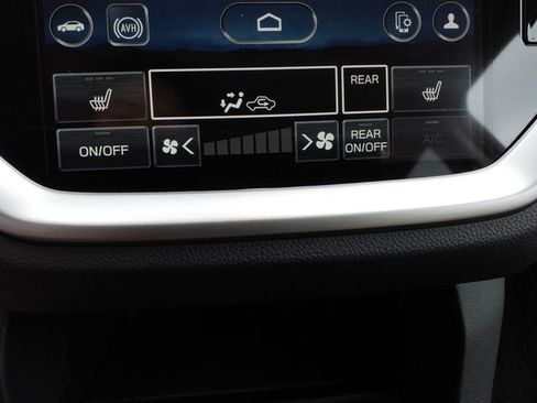 Used 2025 Subaru Ascent Premium AWD/4WD image 20