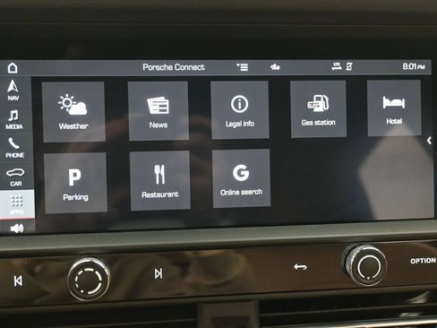 Used 2023 Porsche Macan S AWD/4WD image 22