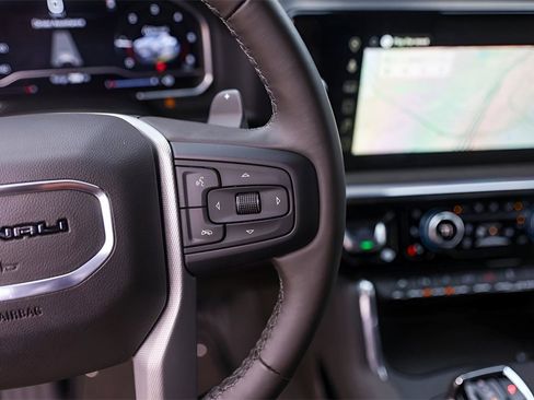 Used 2023 GMC Sierra 1500 Denali w/ Denali Reserve Package image 12