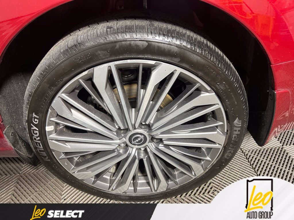 Used 2024 Nissan Altima 2.5 SL AWD/4WD image 25