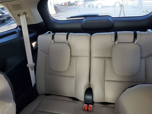 Certified 2024 Ford Explorer XLT w/ Equipment Group 202A image 27