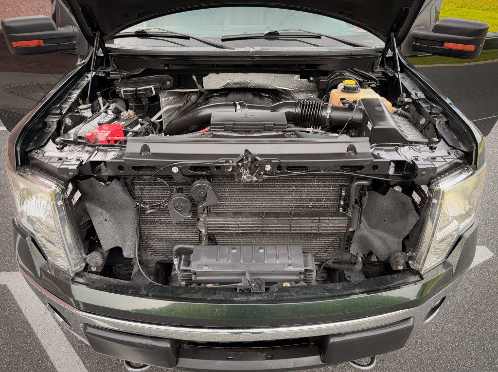 Used 2013 Ford F150 XLT w/ Luxury Equipment Group AWD/4WD image 13