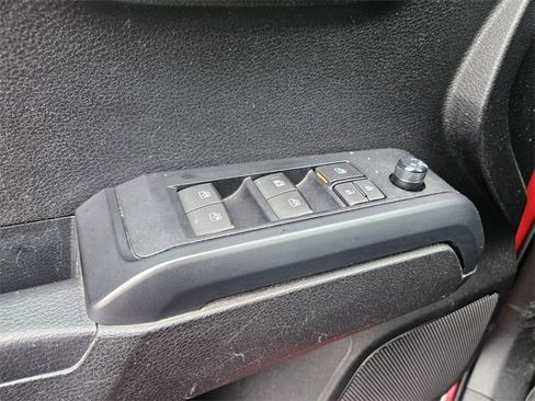 Used 2021 Toyota Tacoma SR image 18