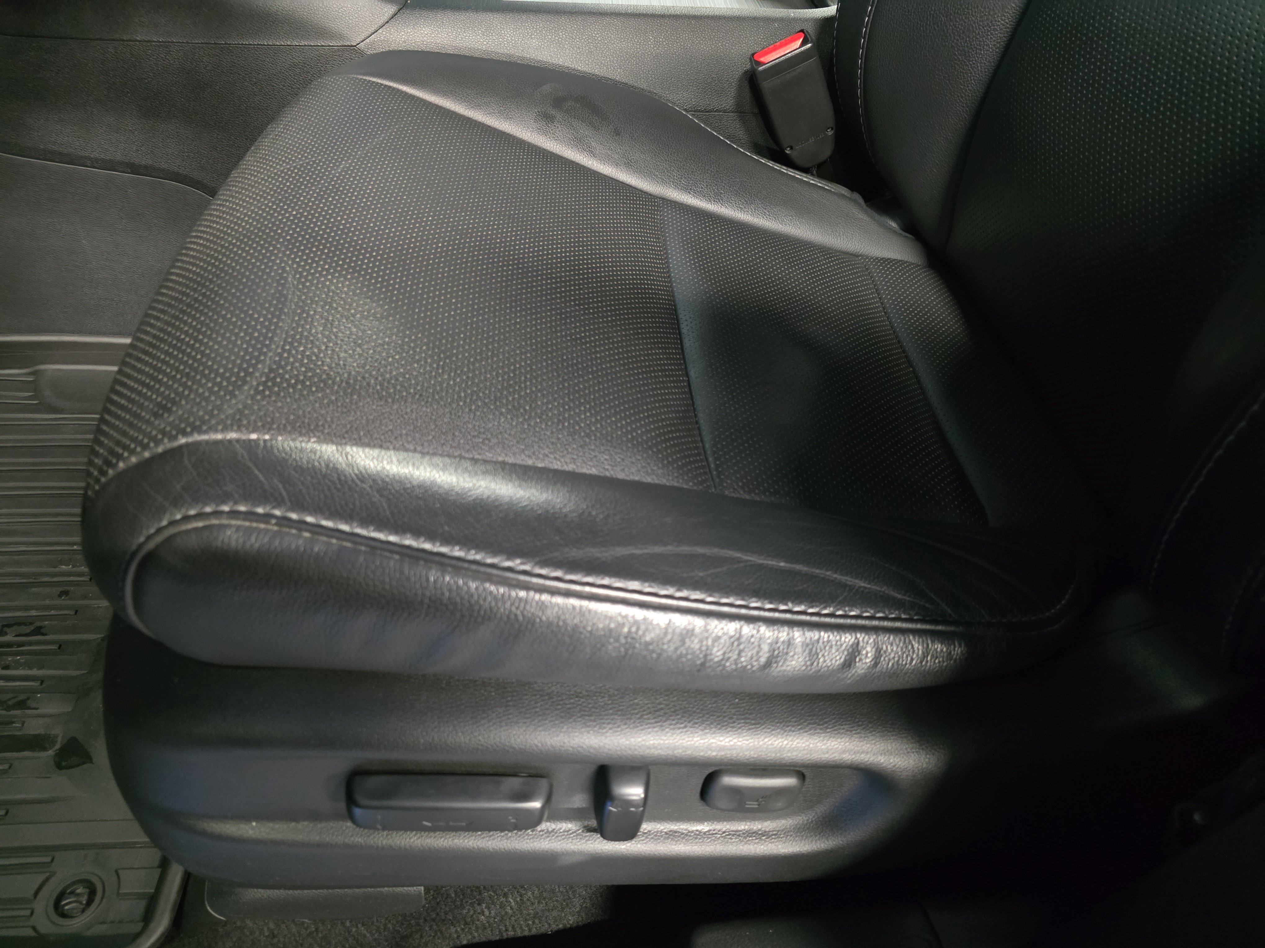 Used 2022 Honda Pilot Elite image 27