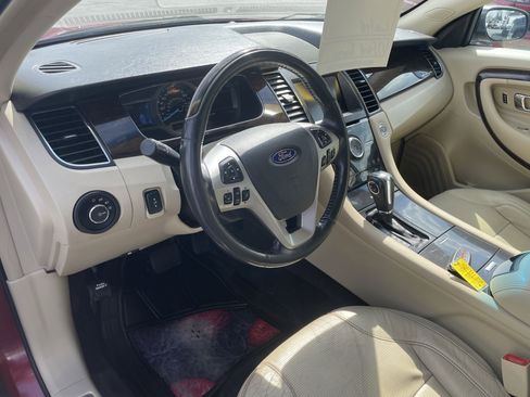 Used 2013 Ford Taurus Limited image 12