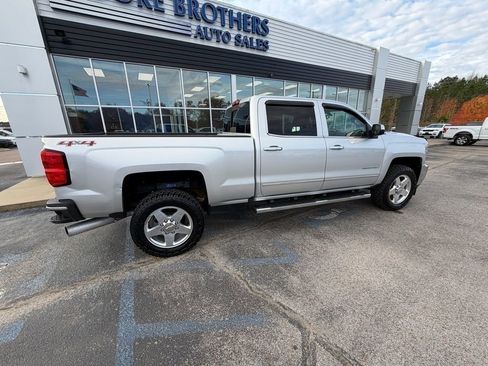 Used 2015 Chevrolet Silverado 2500 LTZ w/ Duramax Plus Package image 5