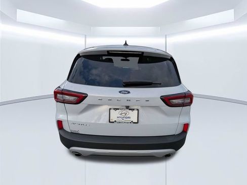Used 2025 Ford Escape Active FWD image 6