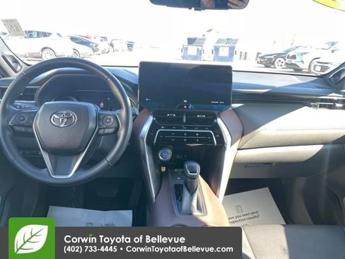 Used 2021 Toyota Venza Limited image 20
