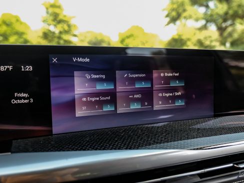 Used 2025 Cadillac Escalade V image 66