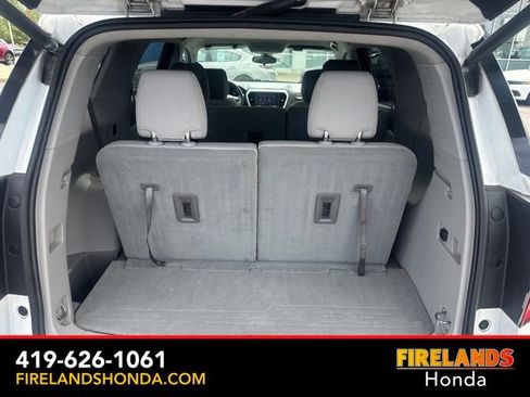 Used 2021 GMC Acadia SLE w/ Driver Convenience Package AWD/4WD image 33