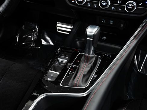 Used 2025 Acura ADX A-Spec image 17