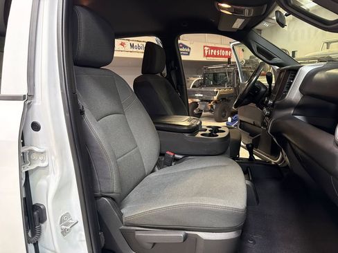 Used 2022 RAM 2500 Tradesman AWD/4WD image 38