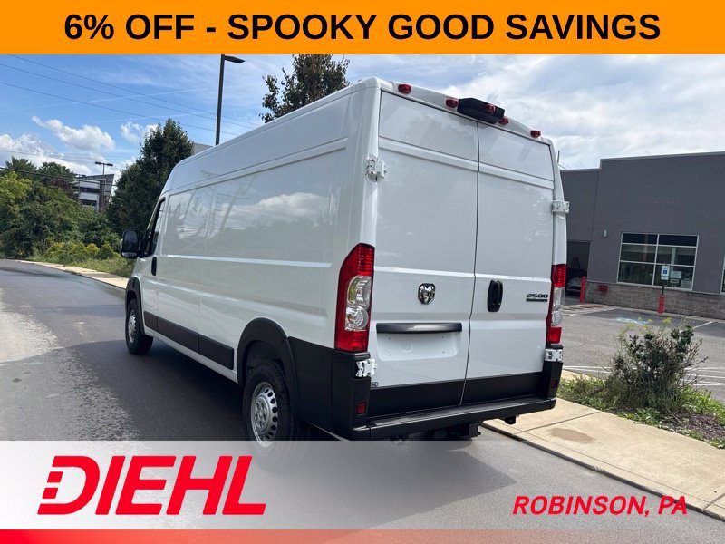 New 2026 RAM ProMaster 2500 w/ Convenience Group FWD image 5