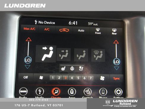 Used 2019 Dodge Charger R/T w/ Plus Group RWD image 34