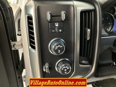 Used 2018 Chevrolet Silverado 1500 LT w/ Max Trailering Package image 15