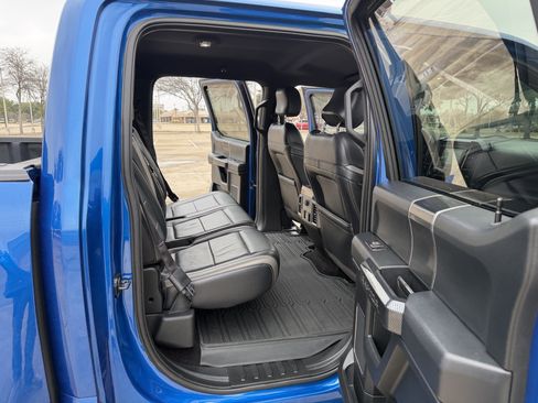 Used 2017 Ford F150 Raptor w/ Equipment Group 802A Luxury image 60