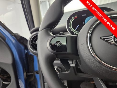 Used 2023 MINI Cooper S w/ Signature Upholstery Package image 25