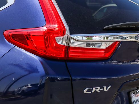 Used 2018 Honda CR-V EX image 11
