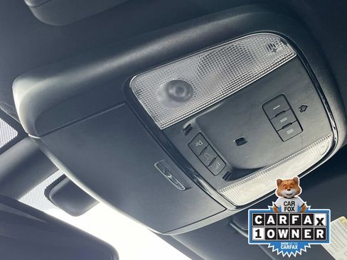 Used 2022 Dodge Durango R/T w/ Trailer Tow Group IV image 35