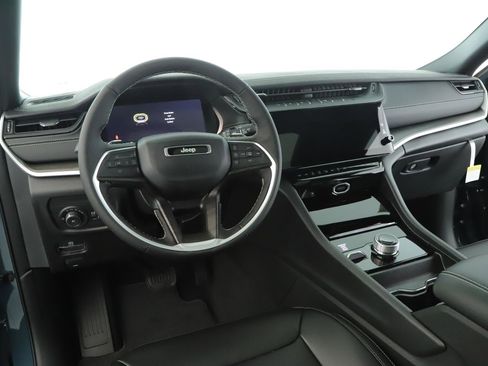 New 2026 Jeep Grand Cherokee Limited w/ Limited Altitude Package image 2