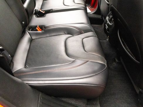 Used 2019 Jeep Cherokee Trailhawk image 37