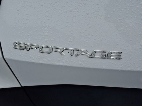 Used 2024 Kia Sportage X-Line w/ X-Line Premium Package AWD/4WD image 33