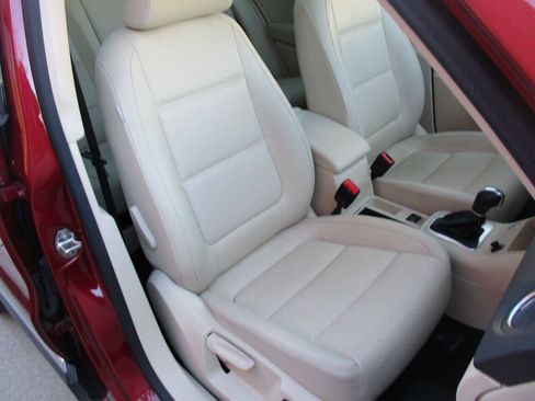 Used 2016 Volkswagen Tiguan SE AWD/4WD image 20