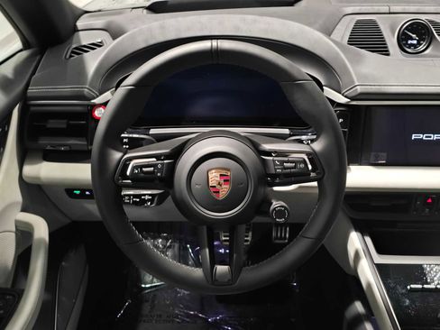 New 2025 Porsche Macan 4S Electric image 25