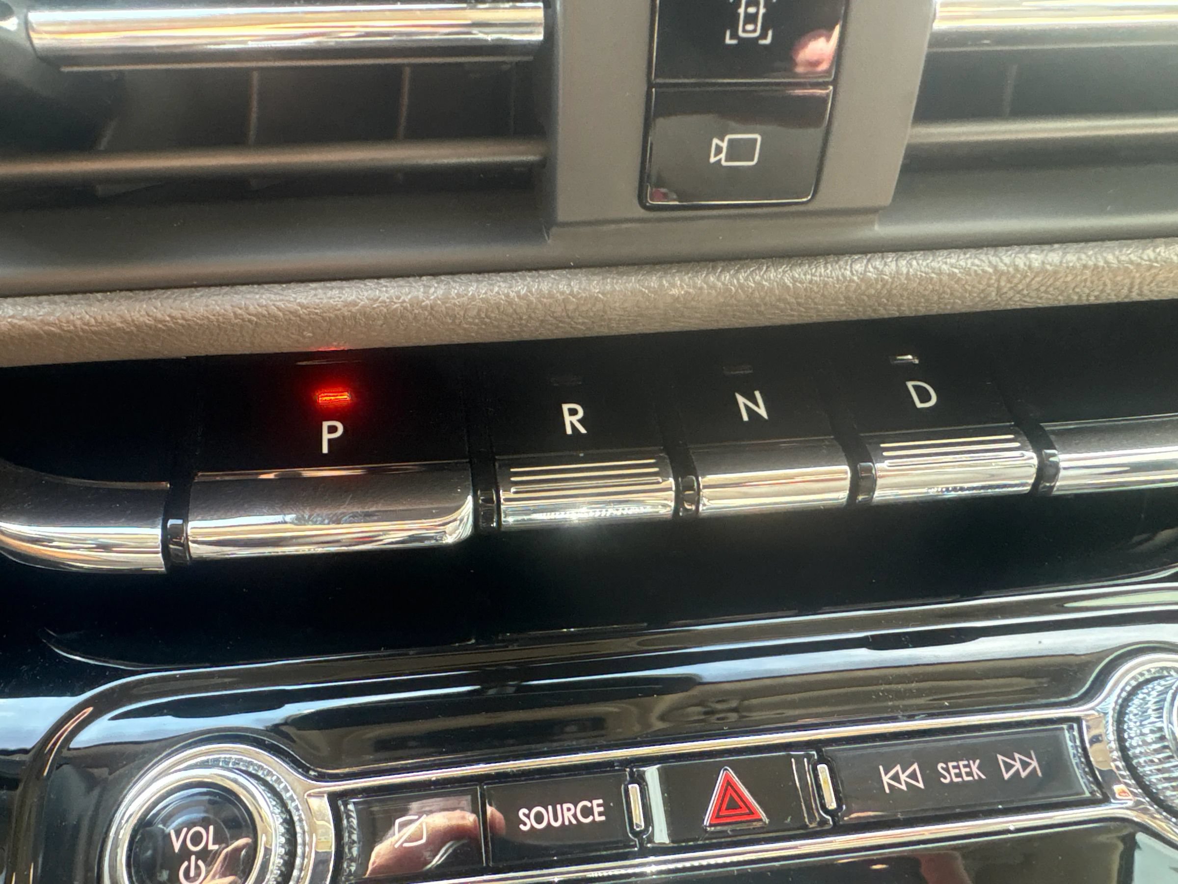 Used 2020 Lincoln Corsair FWD image 15