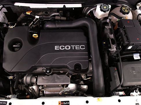 Used 2022 Chevrolet Equinox Premier image 31