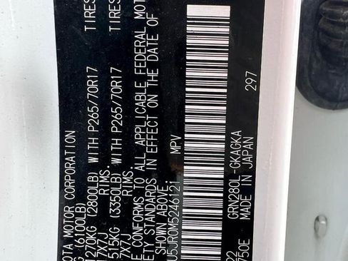 Used 2021 Toyota 4Runner SR5 image 41