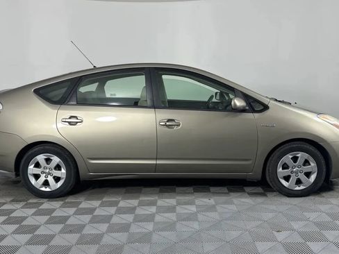 Used 2009 Toyota Prius FWD image 4