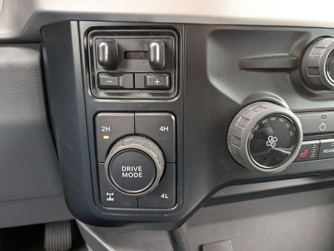 Used 2023 Ford F250 XLT w/ XLT Premium Package AWD/4WD image 29