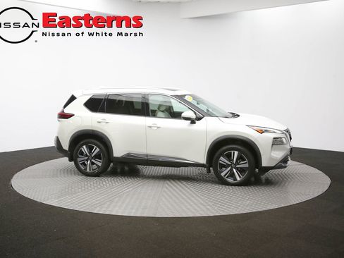 Used 2023 Nissan Rogue SL w/ SL Premium Package image 62